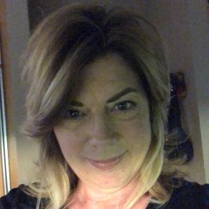 Meet your Posher, Suzie